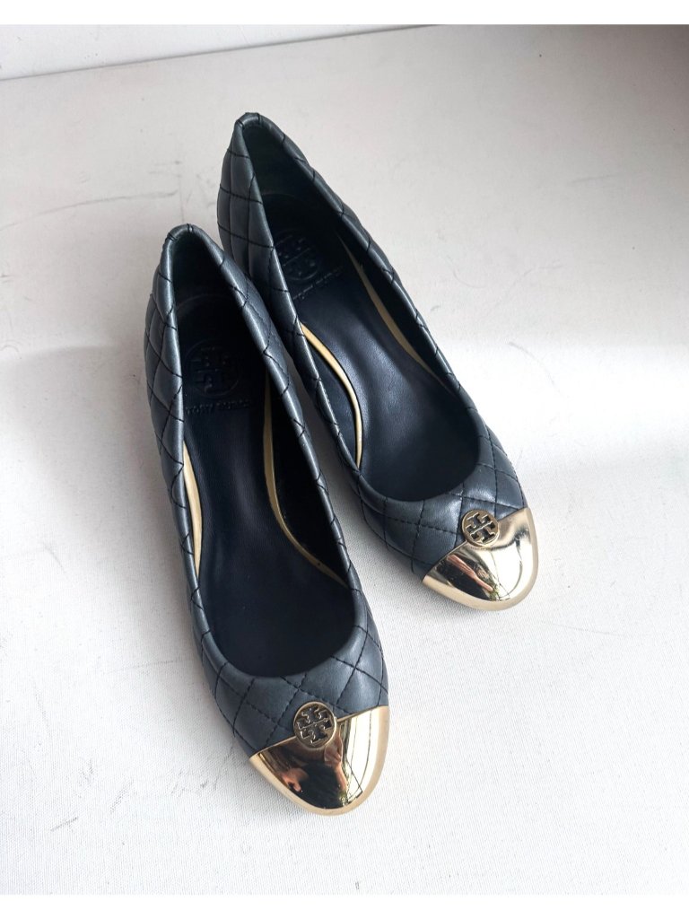 Tory Burch Quilted Navy Blue Block Heel Loafers 8.5